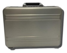 ZERO HALLIBURTON Attache Case