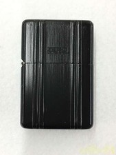 Briquet à huile Zippo 2005